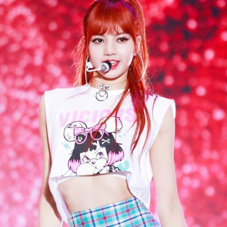 Black Pink Lisa