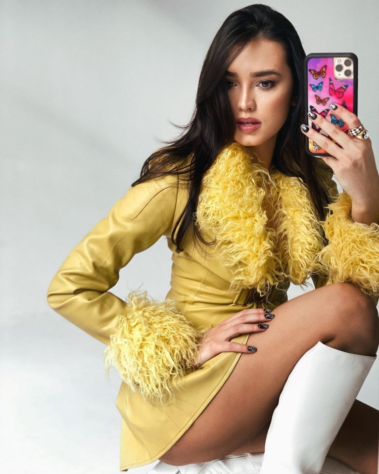 Ukrainian singer Natalya Zaritskaya Wikipedia photo