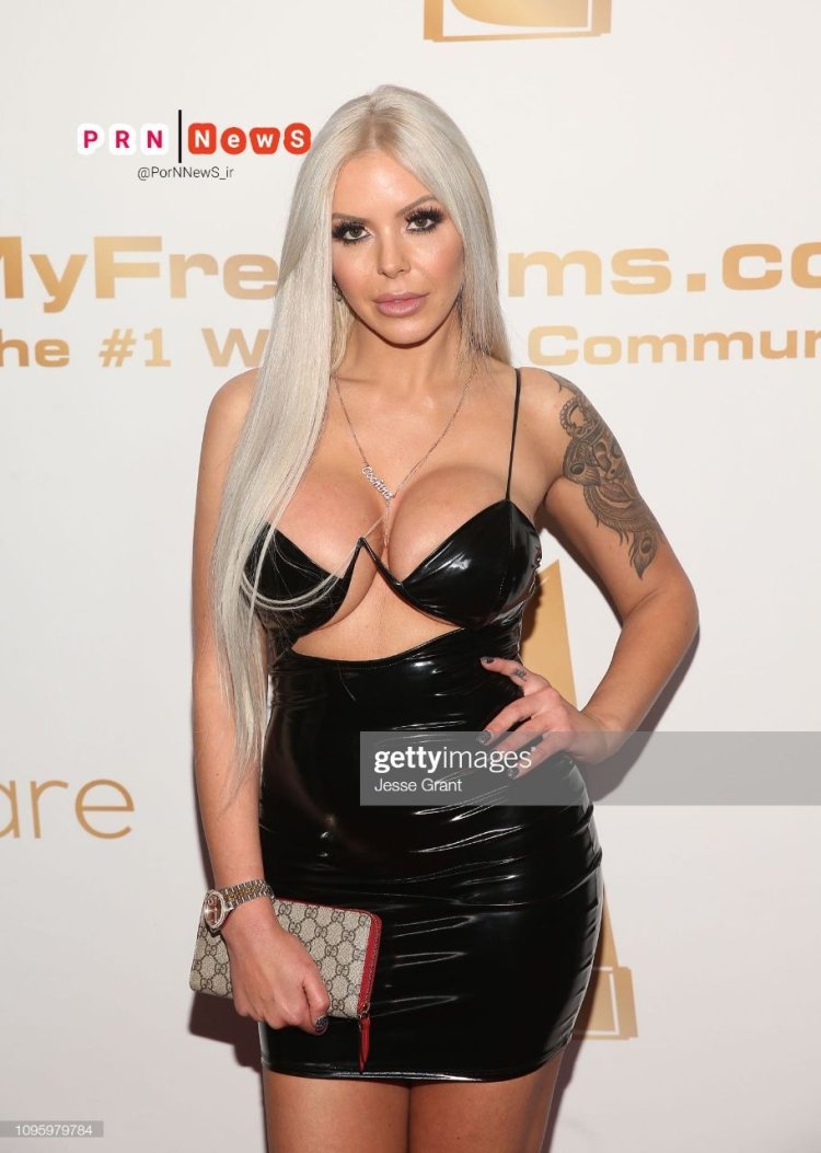 Nina Elle 2019 Xbiz Awards