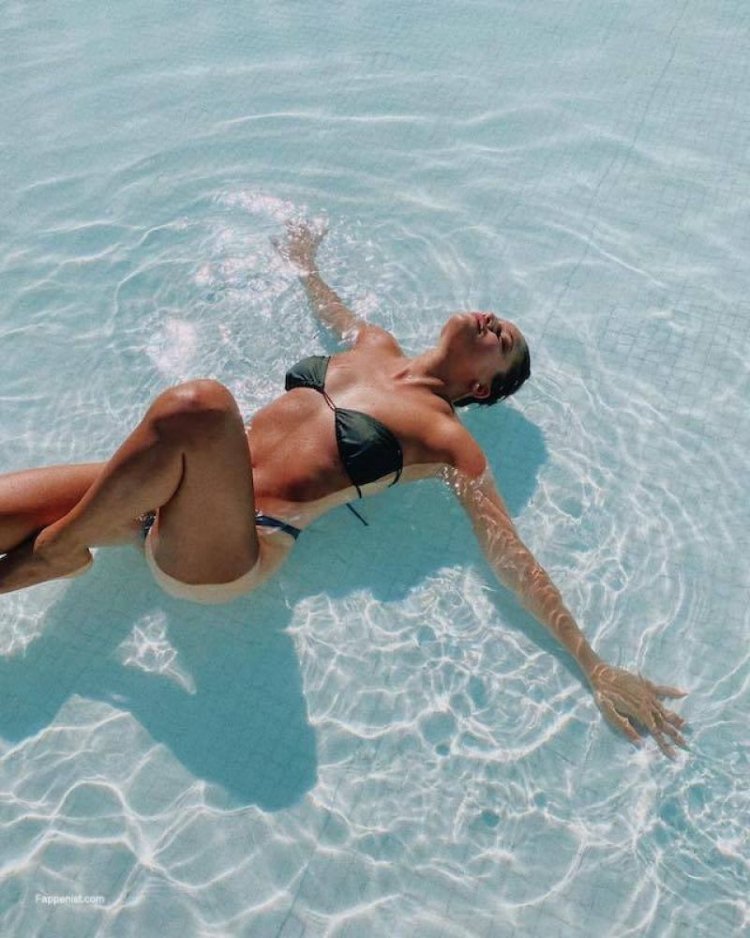 Emilia Mernes Neymar