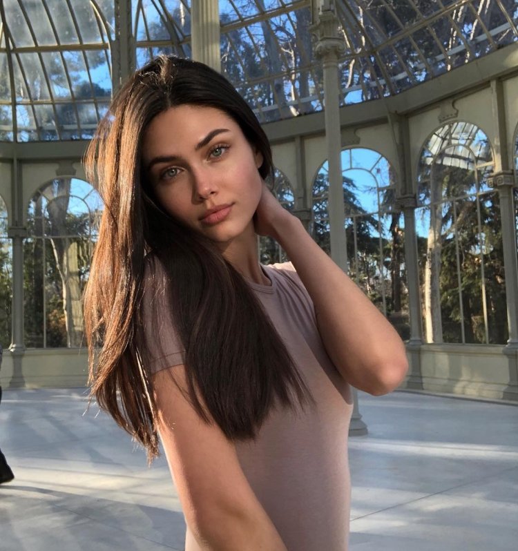 Victoria Bronova drain