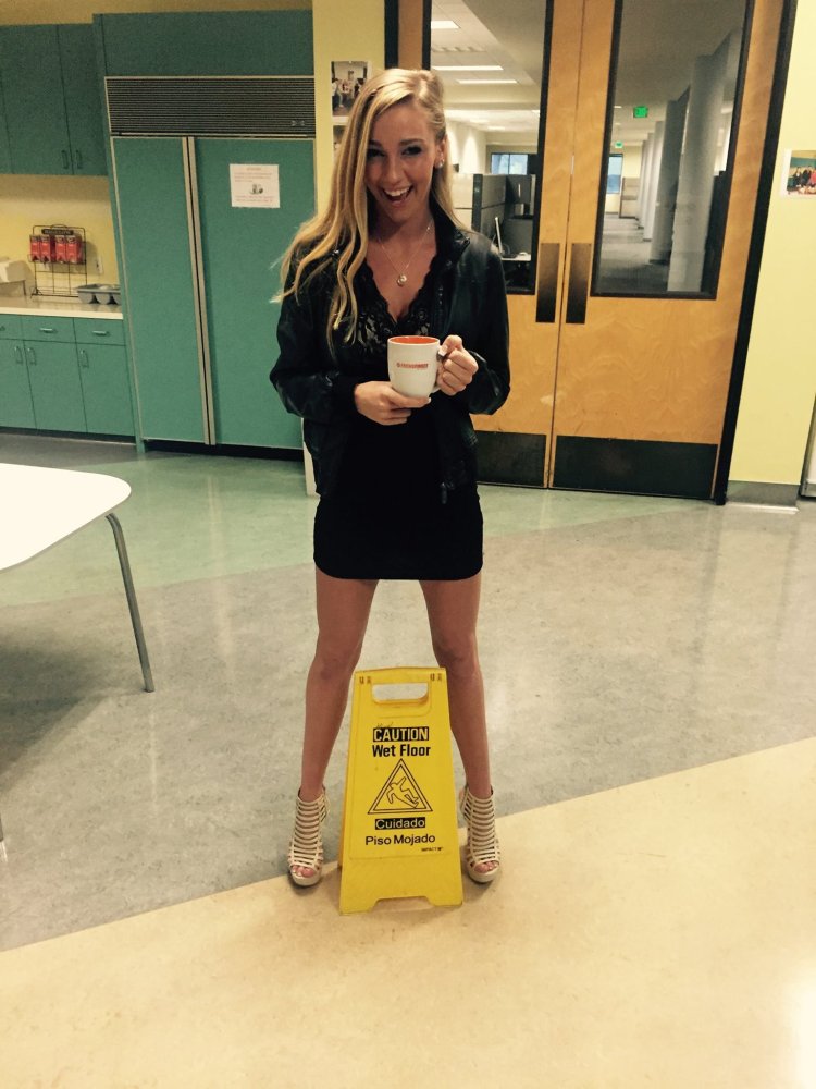 Kendra Sanderland Instagram