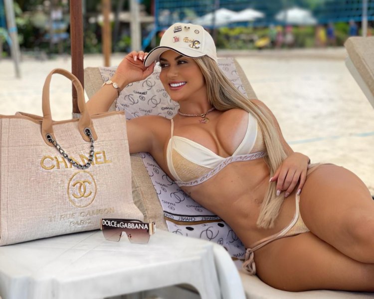 Amanda França (Amanda França)