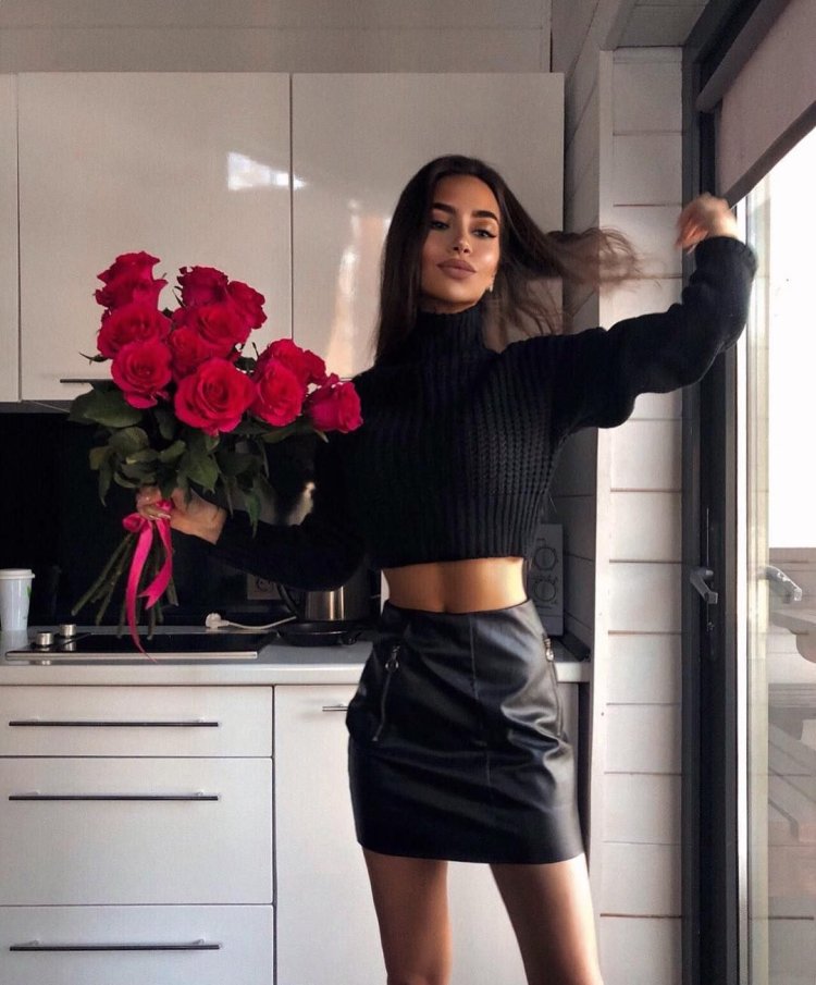 Lucy Abramovskaya to plastic