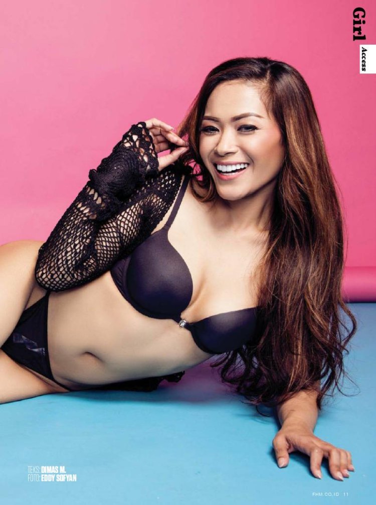 Katrika Berliana Hot