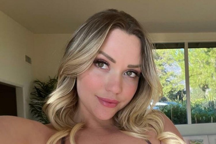 Mia Malkova new breasts