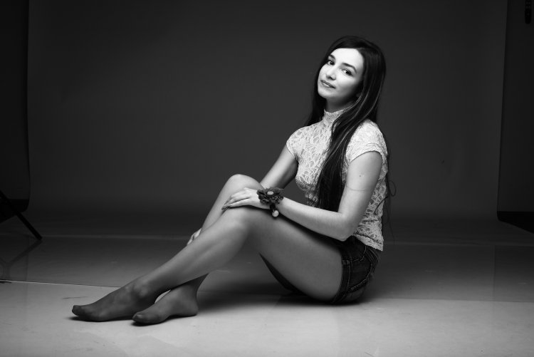 The legs of Alina Nikitina