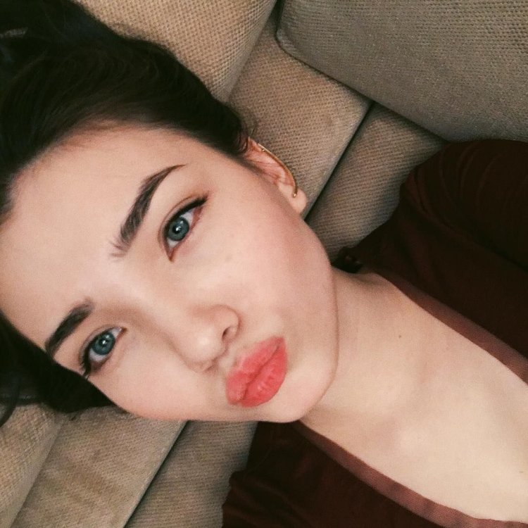 Ayia Shalkar in tick current