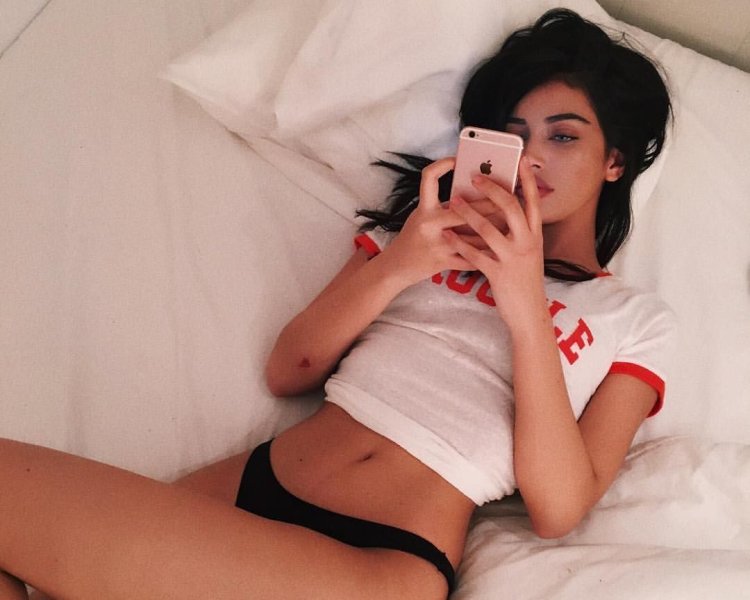 Cindy Kimberly Selfie