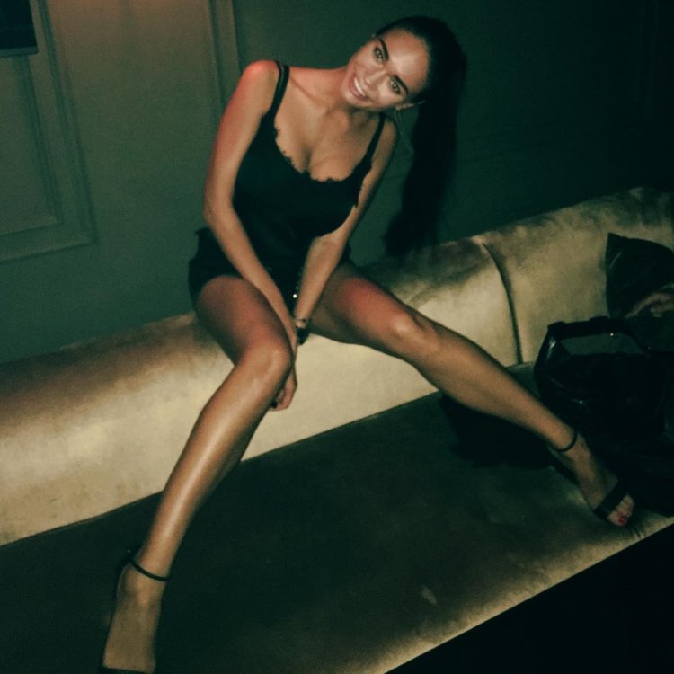 Yana Koshkina in pantyhose