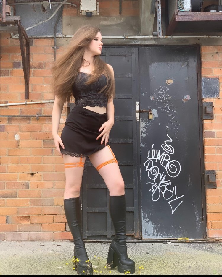 Isabella manner 2022