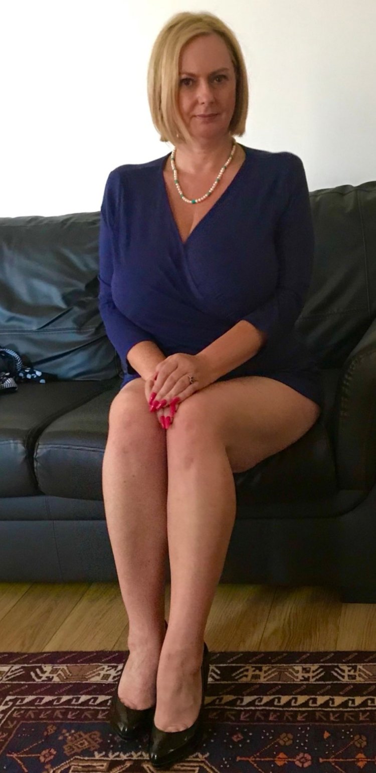 Vera Tikhonina Annabelle