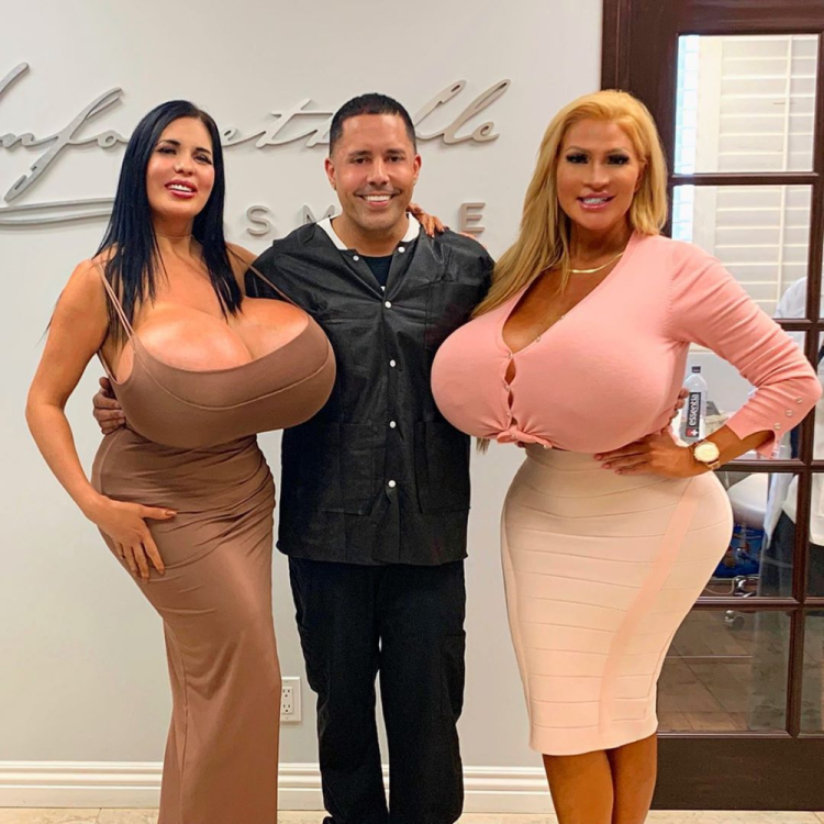 Foxy Menagerie and Allegra Cole