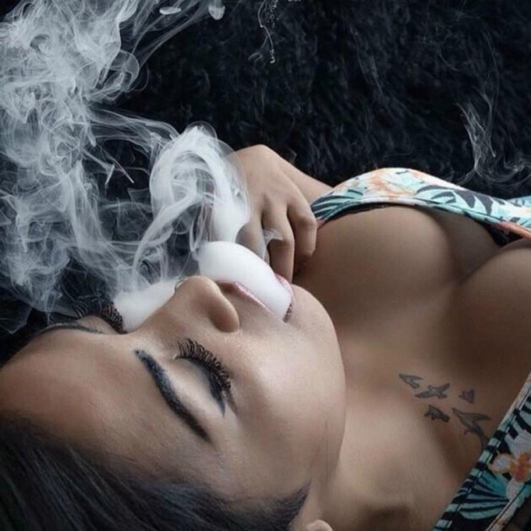 Diana Melison smokes