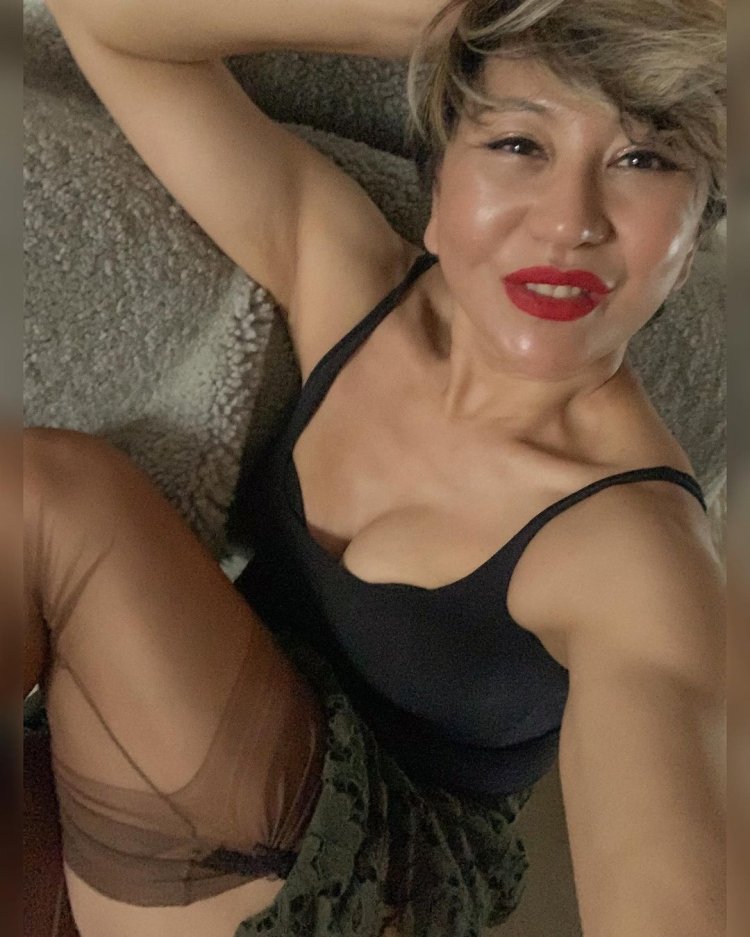 Julia Woo Onlyfans