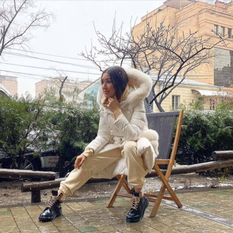 Nazeni Ovannyan Spanvats Ahavni