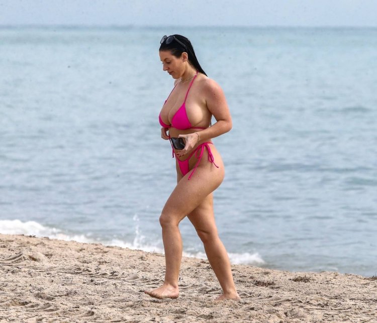 Miami Beach Girls Lush