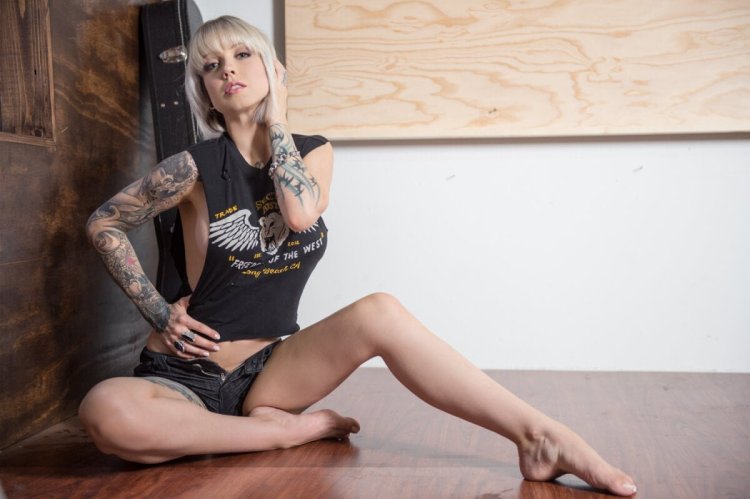 Sarah Mills Sara X Mills