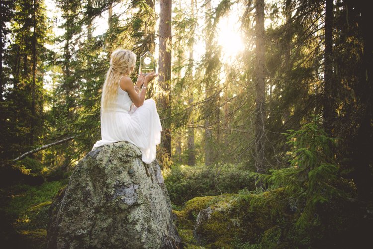 Jona Jinton in the forest