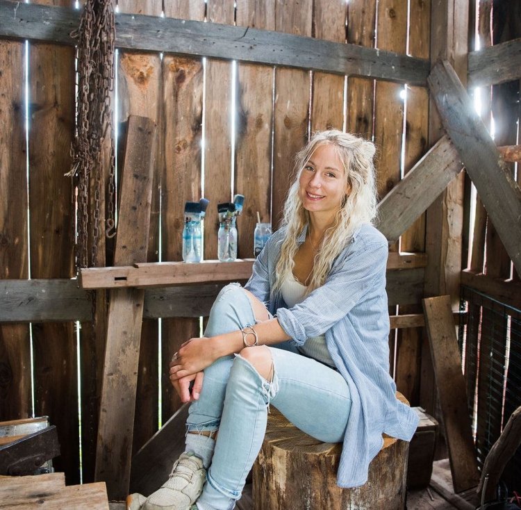 Johnna Jeinton Jonna Jinton