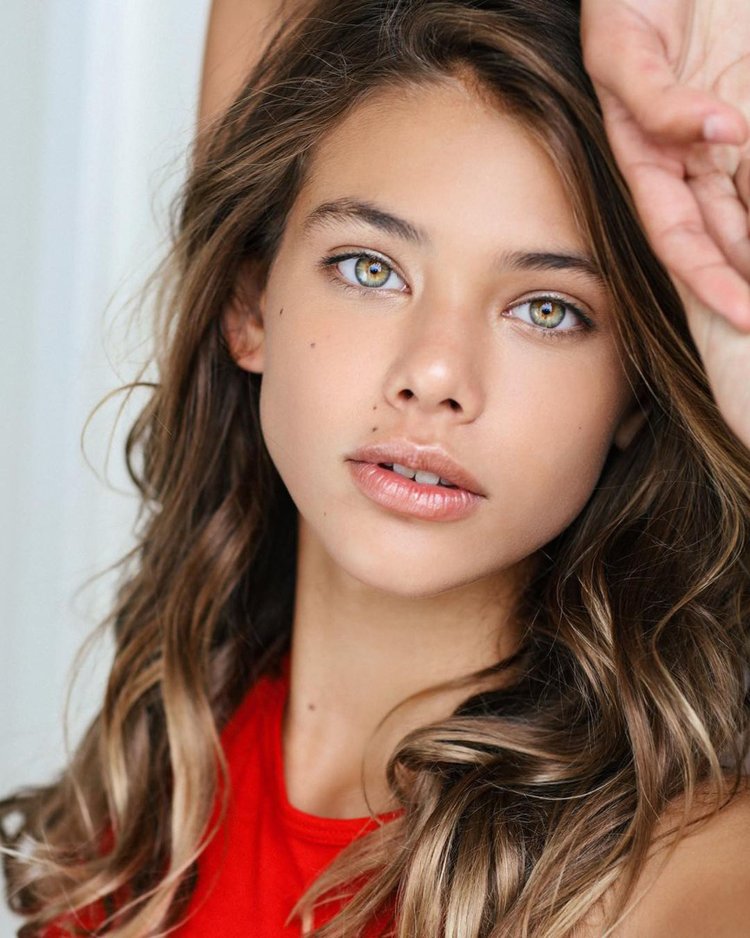 Model Grace Laney Grace