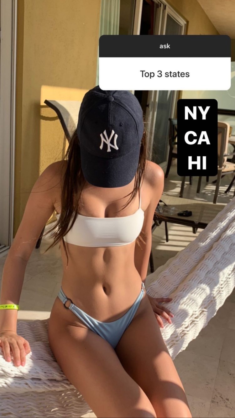 Lily Che in a swimsuit 2020