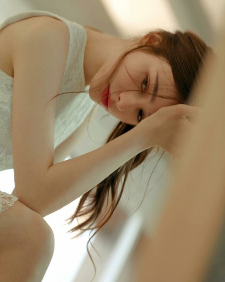 Dasha Taran Tarankaa in a swimsuit