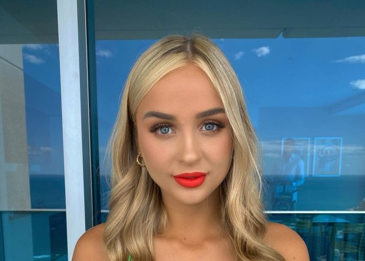 Gabby Goessling Beauty