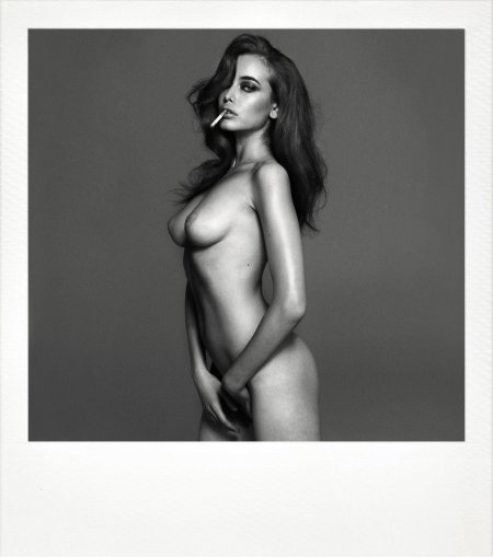 Model Miranda Kerr Naked