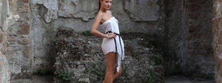 Erotic model Edwige a