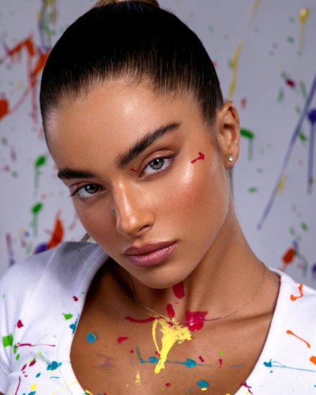 Noa Kirel Provocativit