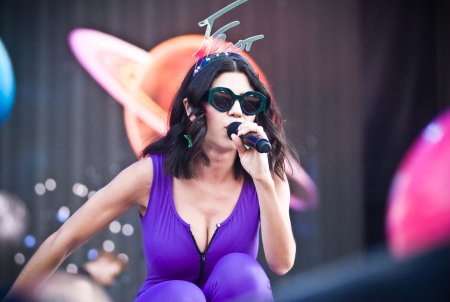 Marina And Ze Diamonds Figure