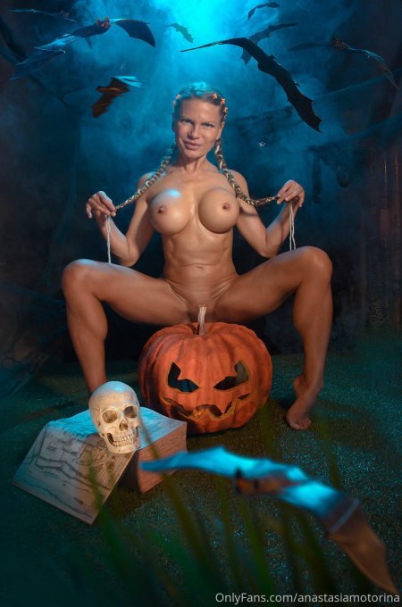 Anastasia Motorina drain