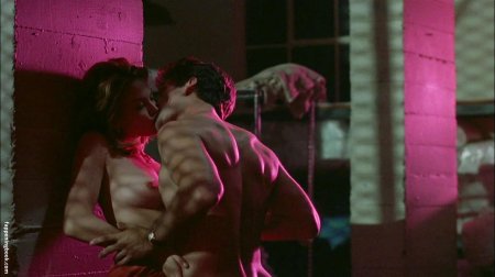 Diane Lane in erotic scenes