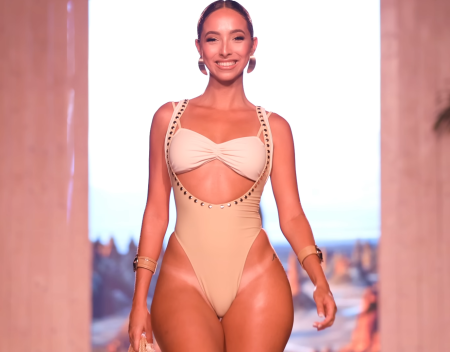 Beatrice Corbett Model