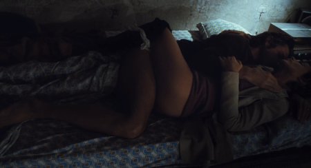 Happy years / anni felici (2013)) nude