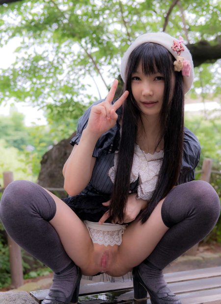 Jk 女の子 の セックス in without panties