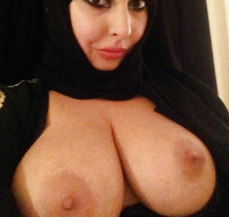 Arab with big tits