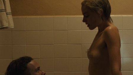 Naked Margot Robbie in the bathroom
