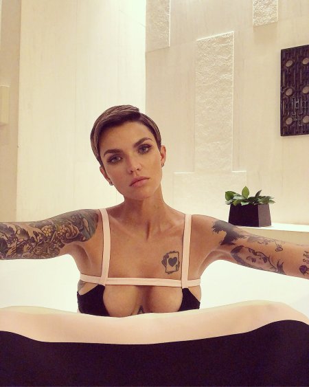 Ruby Rose 18 +