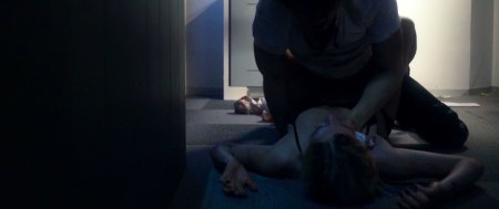 Samara Looks Marvelous While Sensoally Posing Naked