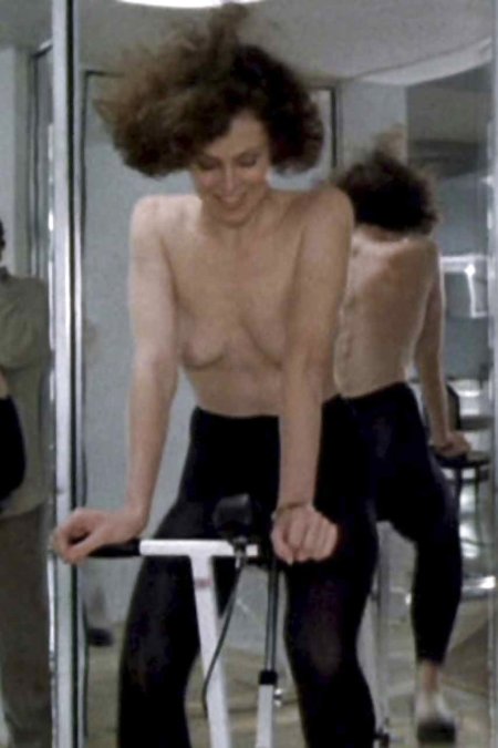 Sigurni Weaver in youth hot