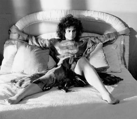 Sigurni Weaver Playboy 1986