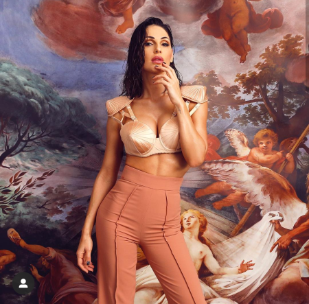 Anna Tatanjelo Italy