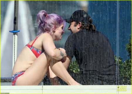 Kelly Osbourne in a bikini