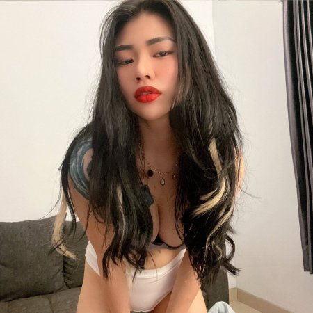 Jennie Ruby Jane Hot