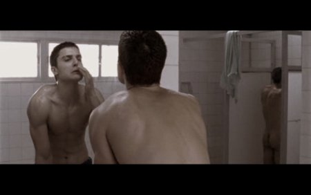 Naked actor Bobby Kampo