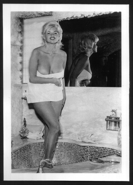 Jane Mansfield undressed