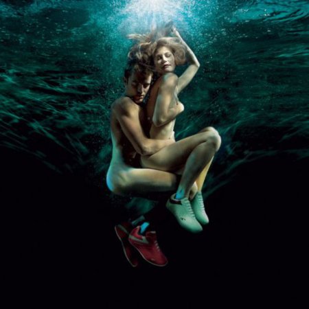 Underwater photo shoot nude