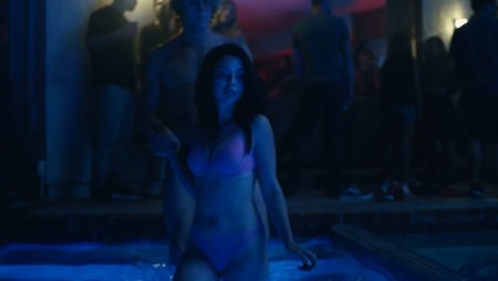 Hunter Schafer Euphoria Naked